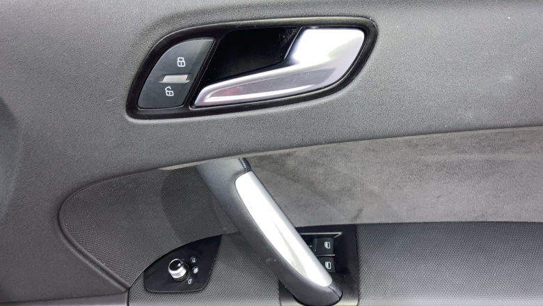 Audi TT 2.0 TDI Quattro Black Edition 2dr Diesel Roadster